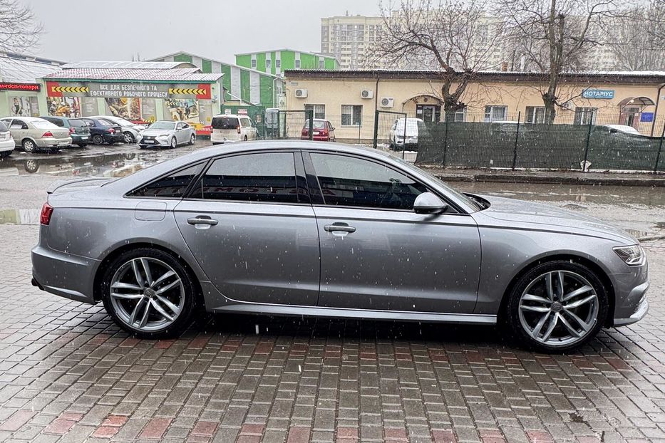 Продам Audi S6 2016 года в Одессе
