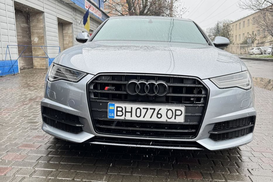Продам Audi S6 2016 года в Одессе