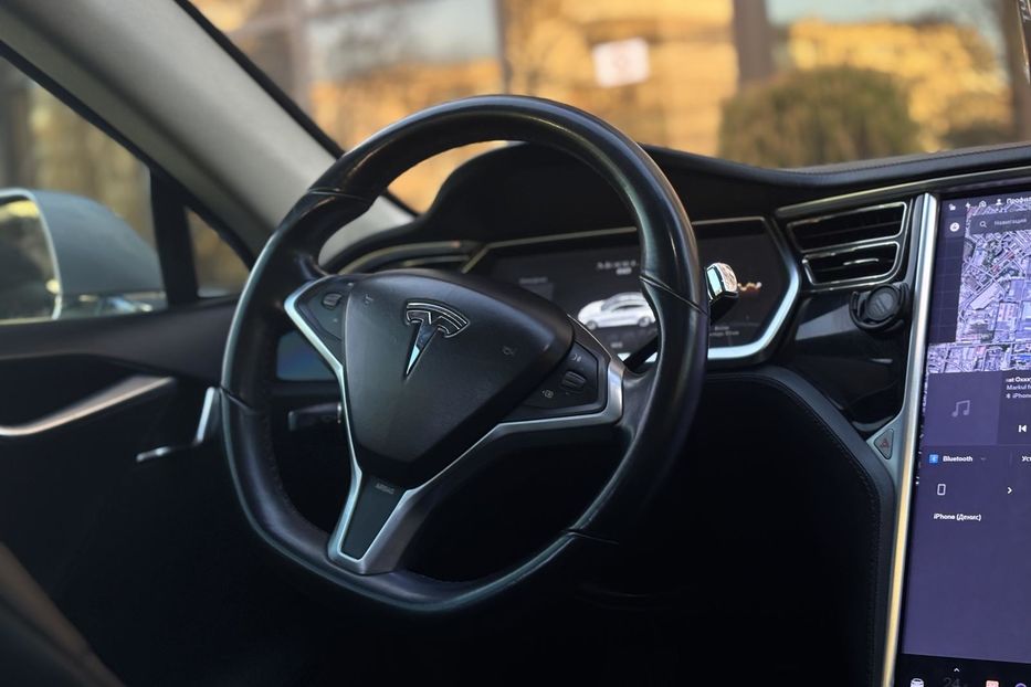 Продам Tesla Model S 2013 года в Одессе