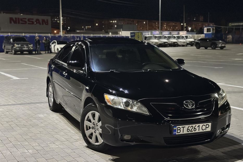 Продам Toyota Camry 2008 года в Одессе