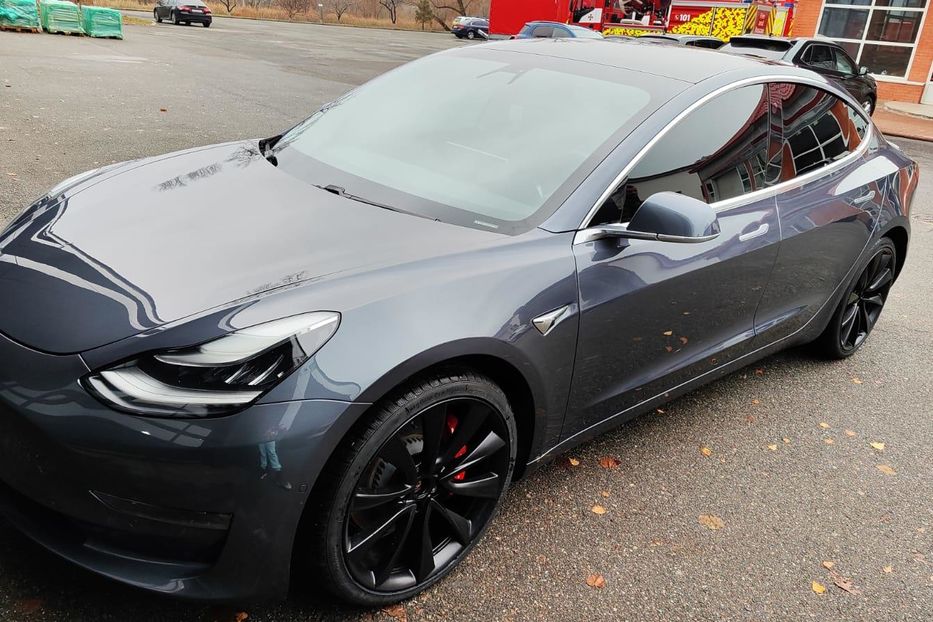 Продам Tesla Model 3 Performance 75 kWh Dual Motor 2020 года в Киеве