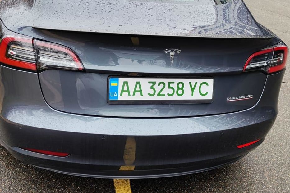 Продам Tesla Model 3 Performance 75 kWh Dual Motor 2020 года в Киеве