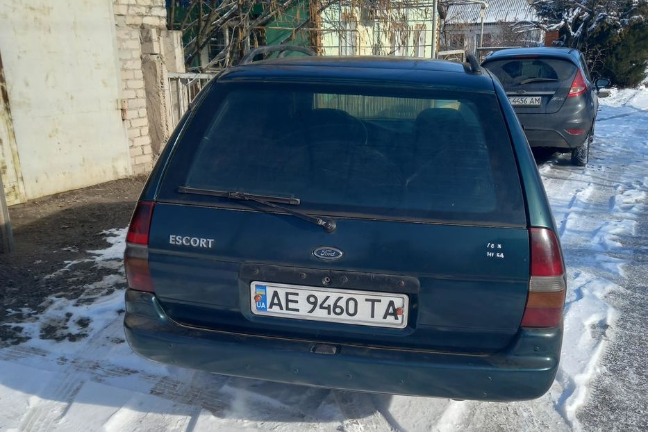 Продам Ford Escort 1996 года в г. Кривой Рог, Днепропетровская область