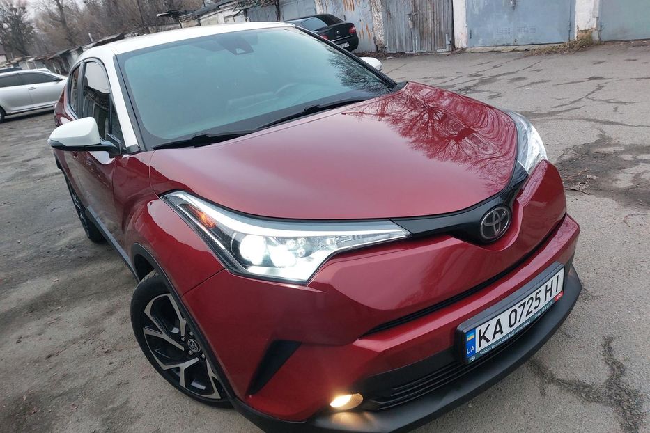 Продам Toyota C-HR Автомат 2018 года в Киеве