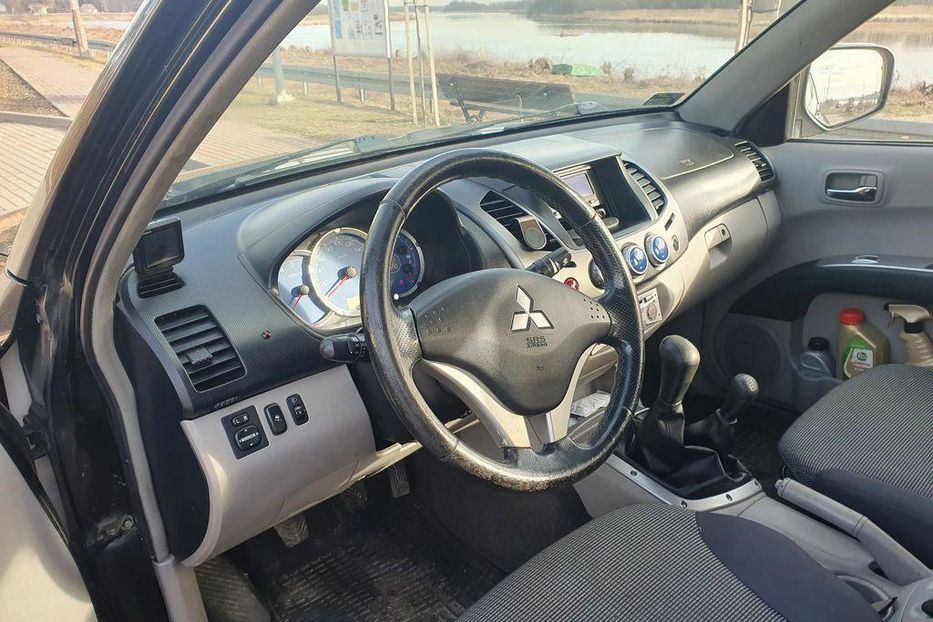 Продам Mitsubishi L 200 2007 года в Днепре