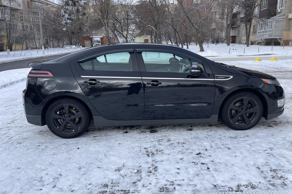 Продам Chevrolet Volt 2012 года в Харькове