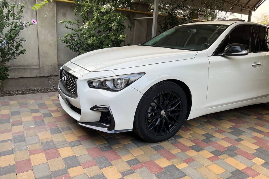 Продам Infiniti Q50 3.0t АТ (300 к.с.) 2017 года в Одессе