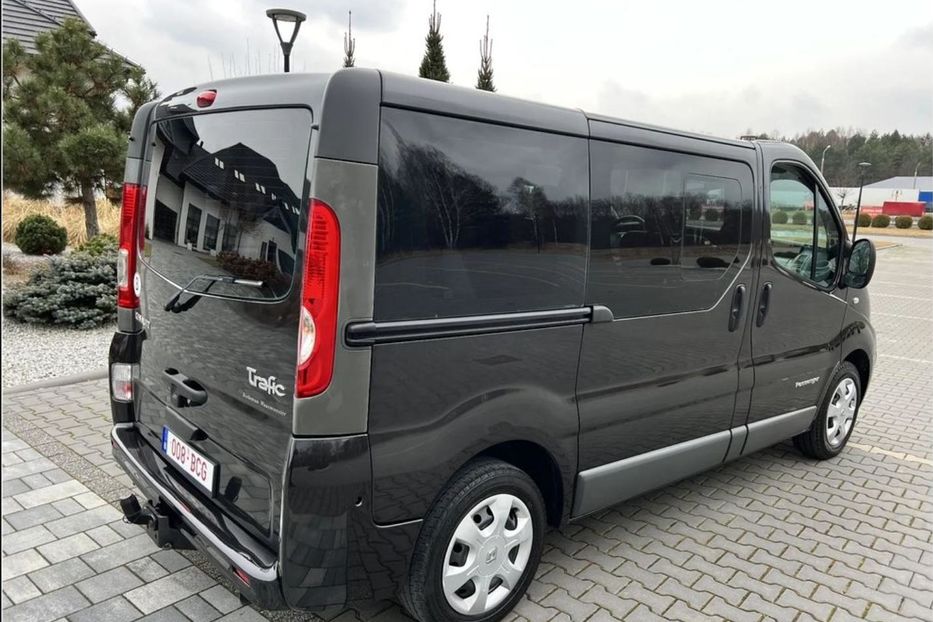 Продам Renault Trafic пасс. 2009 года в Запорожье