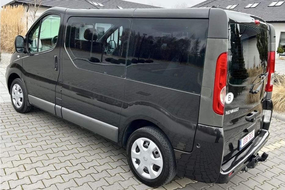 Продам Renault Trafic пасс. 2009 года в Запорожье