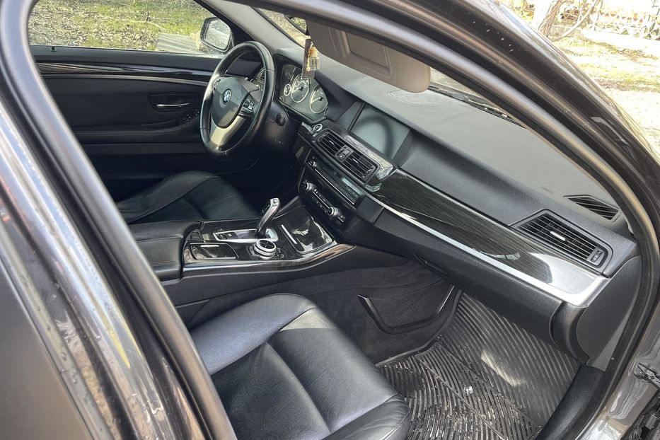 Продам BMW 528 2012 года в Одессе