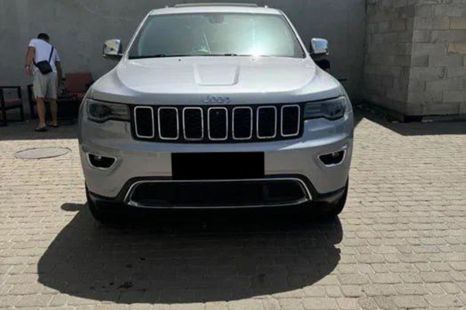 Продам Jeep Grand Cherokee 3.6 AT (295 к.с.) 2017 года в Виннице