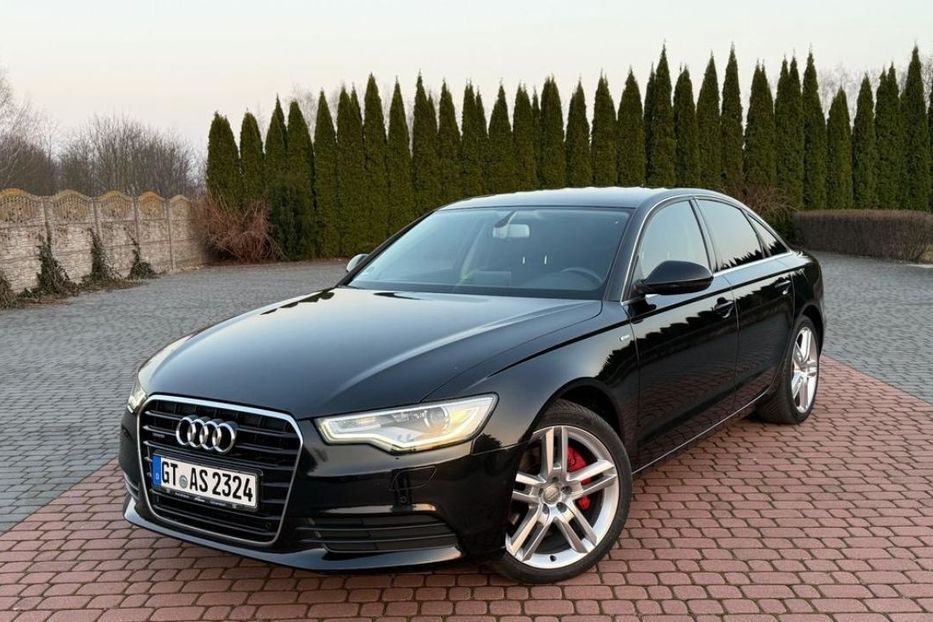 Продам Audi A4 2011 года в Киеве