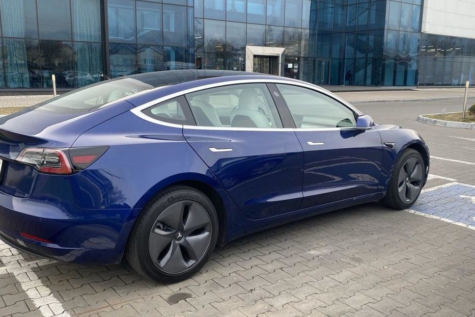 Продам Tesla Model 3 Standarte Range Plus  2019 года в Одессе