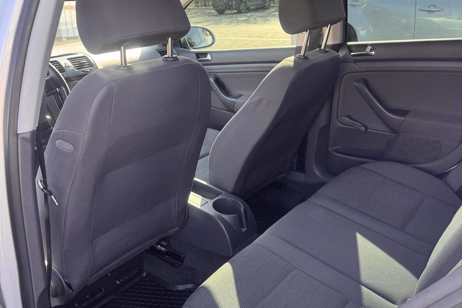 Продам Volkswagen Golf V 2005 года в Днепре