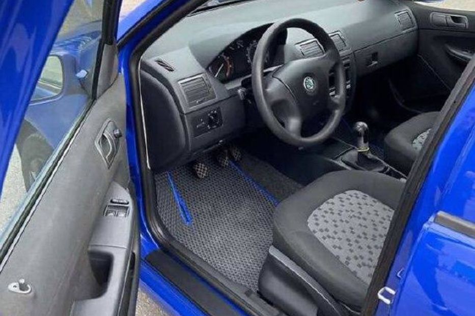 Продам Skoda Fabia 2006 года в Харькове