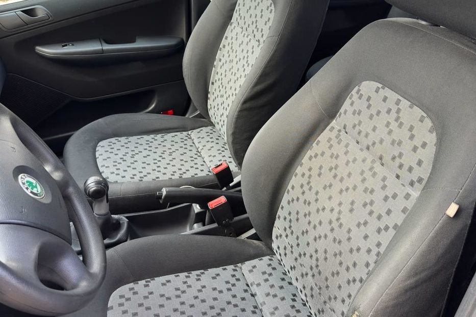 Продам Skoda Fabia 2006 года в Харькове