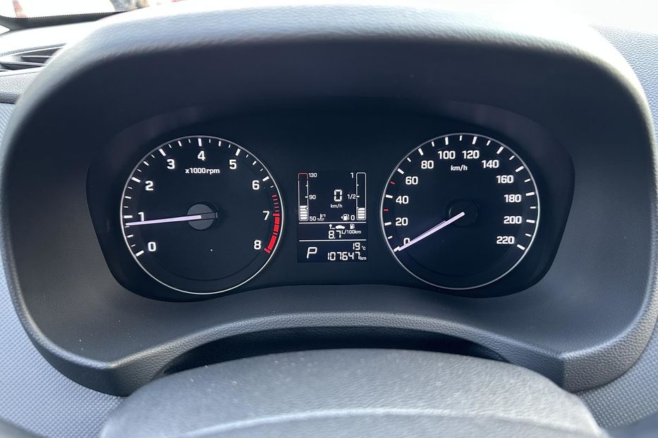 Продам Hyundai IX35 CRETA 1.6 AT 2017 года в Киеве