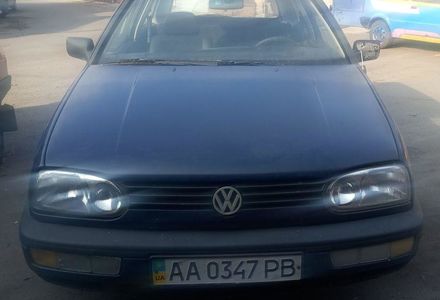 Продам Volkswagen Golf III 1.4 бензин 1995 года в Киеве