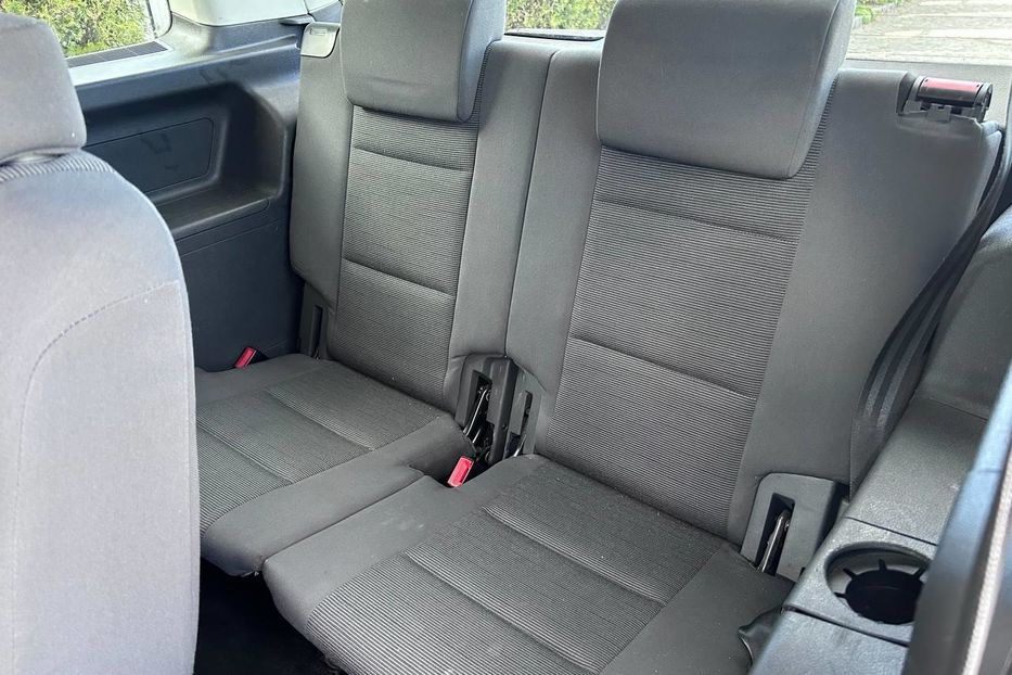 Продам Volkswagen Touran 1.6 mpi 7-місць 2009 года в Львове