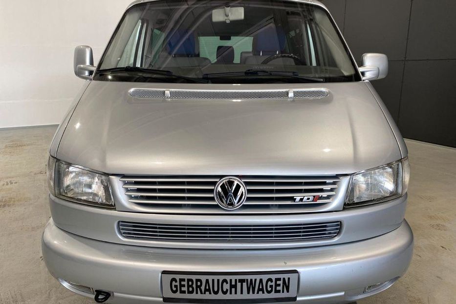 Продам Volkswagen T4 (Transporter) пасс. 2001 года в Одессе