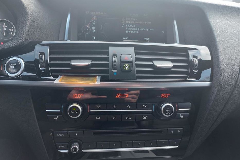 Продам BMW X3 2.8 XDrive  2015 года в Киеве