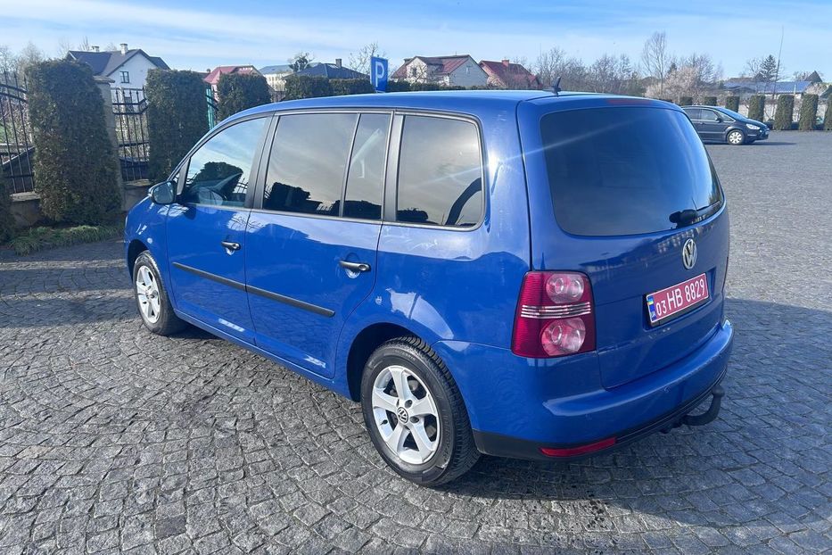 Продам Volkswagen Touran 1.6 mpi 2009 р.в 2009 года в Львове