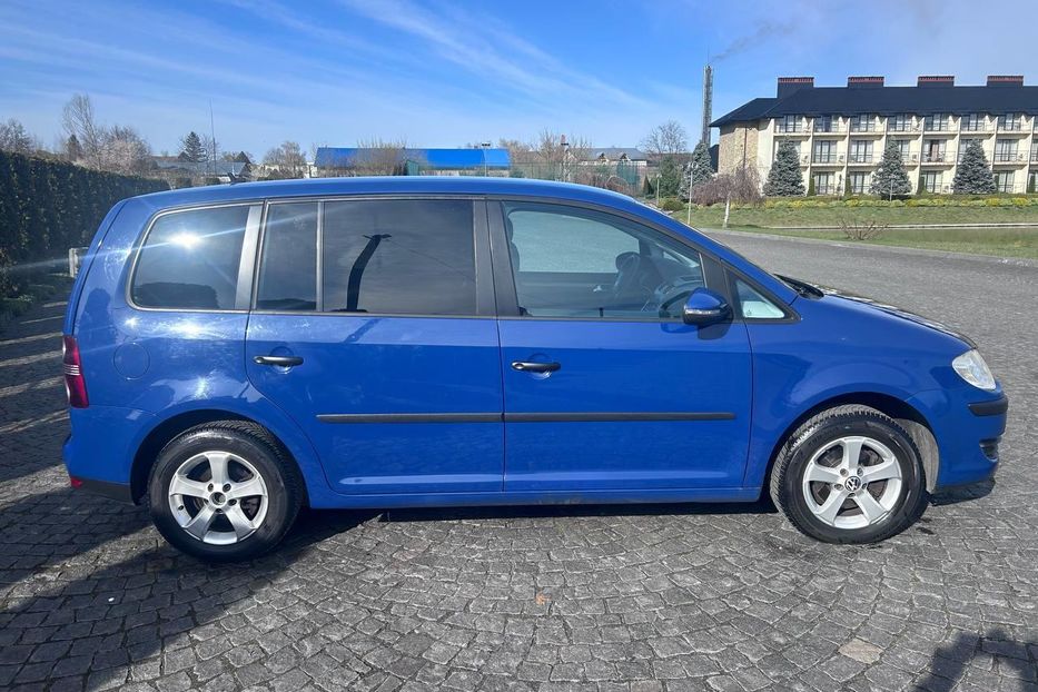 Продам Volkswagen Touran 1.6 mpi 2009 р.в 2009 года в Львове