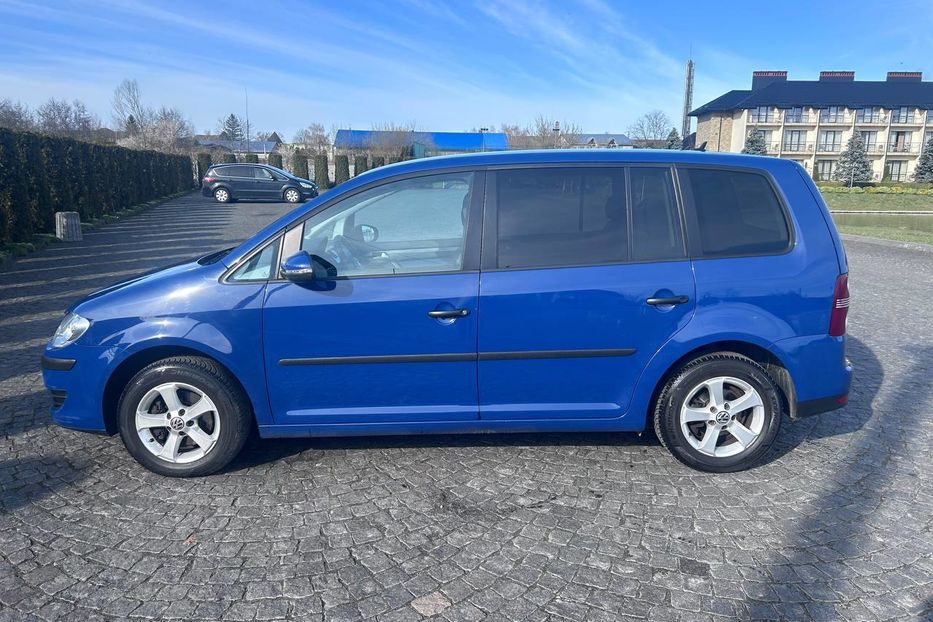 Продам Volkswagen Touran 1.6 mpi 2009 р.в 2009 года в Львове