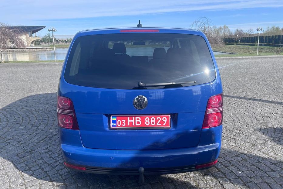 Продам Volkswagen Touran 1.6 mpi 2009 р.в 2009 года в Львове