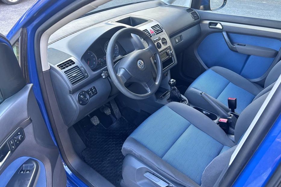 Продам Volkswagen Touran 1.6 mpi 2009 р.в 2009 года в Львове