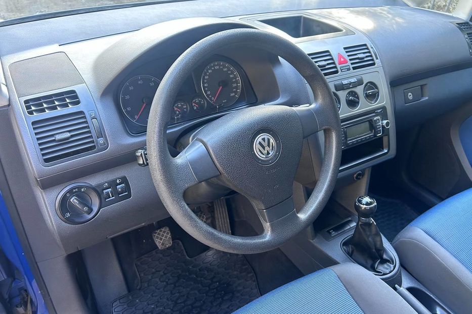 Продам Volkswagen Touran 1.6 mpi 2009 р.в 2009 года в Львове
