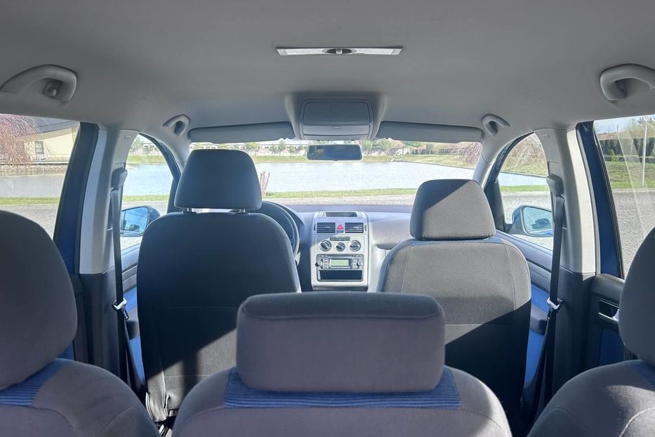 Продам Volkswagen Touran 1.6 mpi 2009 р.в 2009 года в Львове
