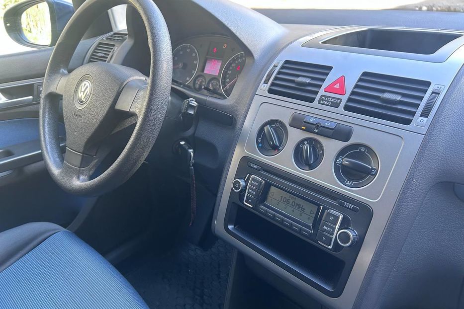Продам Volkswagen Touran 1.6 mpi 2009 р.в 2009 года в Львове