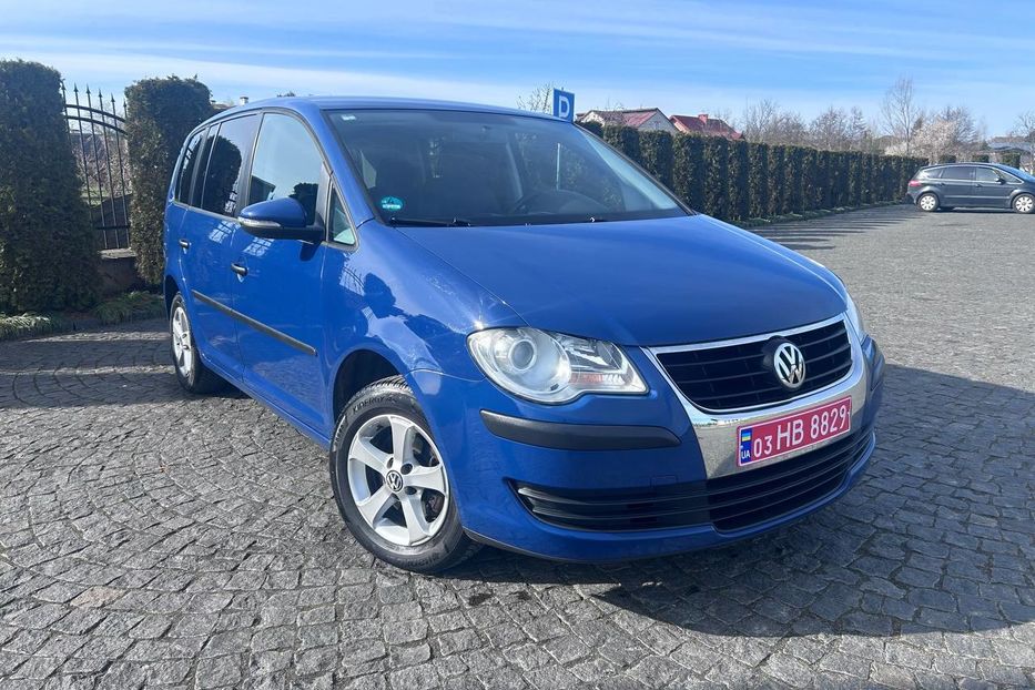 Продам Volkswagen Touran 1.6 mpi 2009 р.в 2009 года в Львове