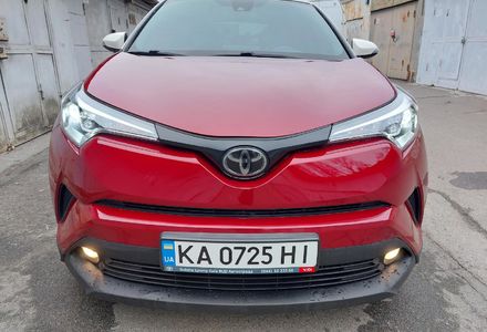 Продам Toyota C-HR Автомат 2018 года в Киеве