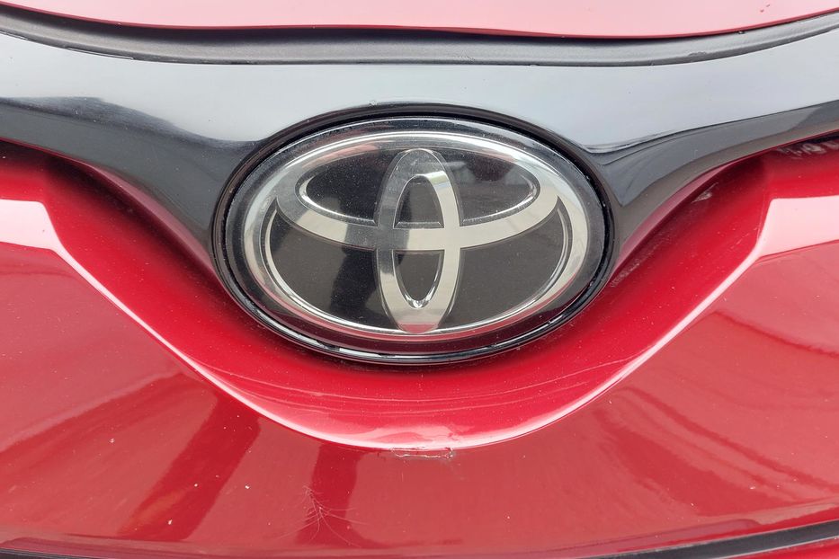Продам Toyota C-HR Автомат 2018 года в Киеве