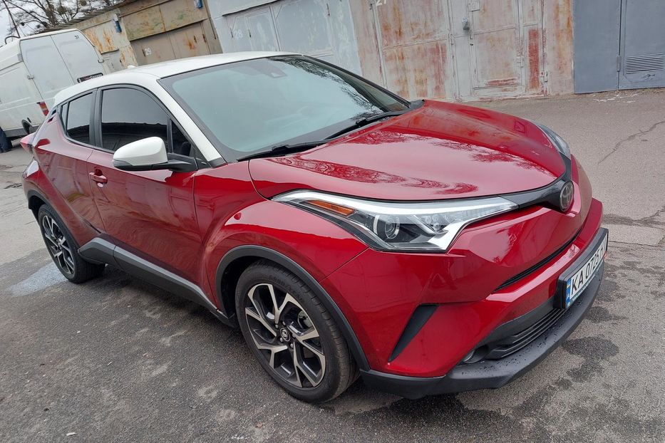 Продам Toyota C-HR Автомат 2018 года в Киеве