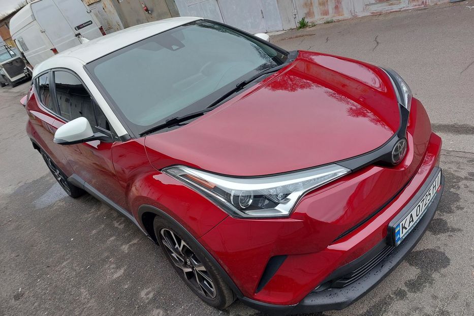 Продам Toyota C-HR Автомат 2018 года в Киеве