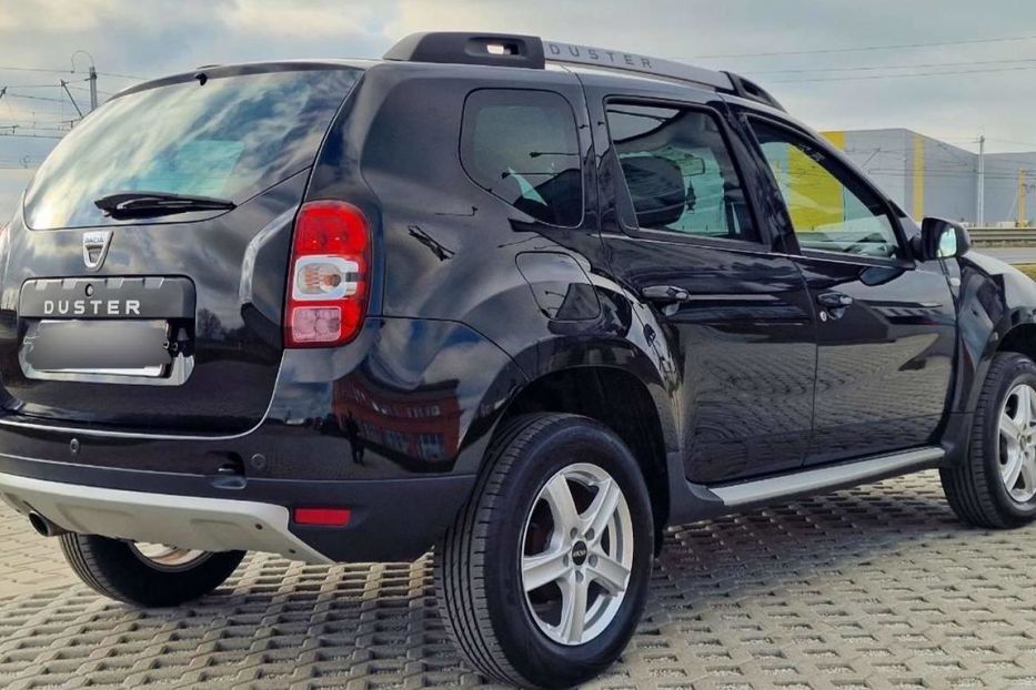 Продам Dacia Duster 2015 года в Киеве