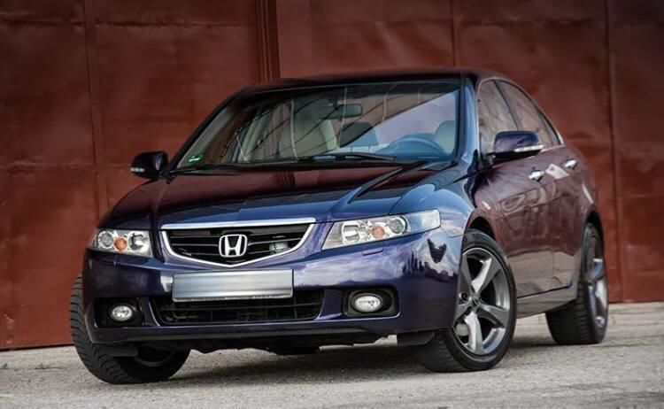 Продам Honda Accord 2003 года в Киеве