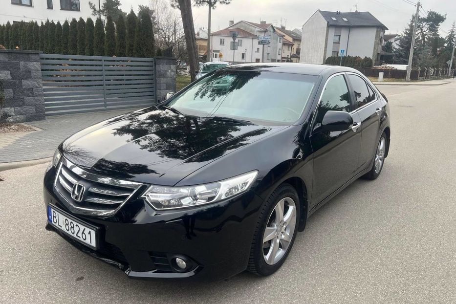 Продам Honda Accord 2012 года в Киеве