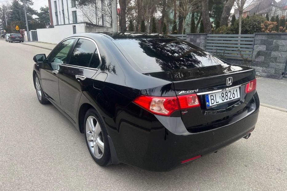 Продам Honda Accord 2012 года в Киеве