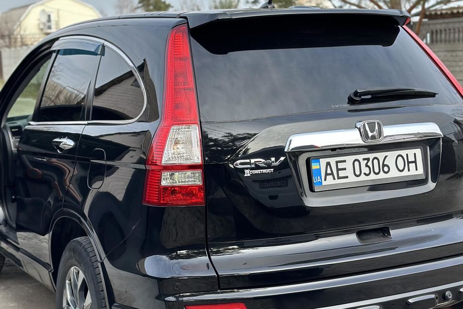 Продам Honda CR-V 2010 года в Днепре
