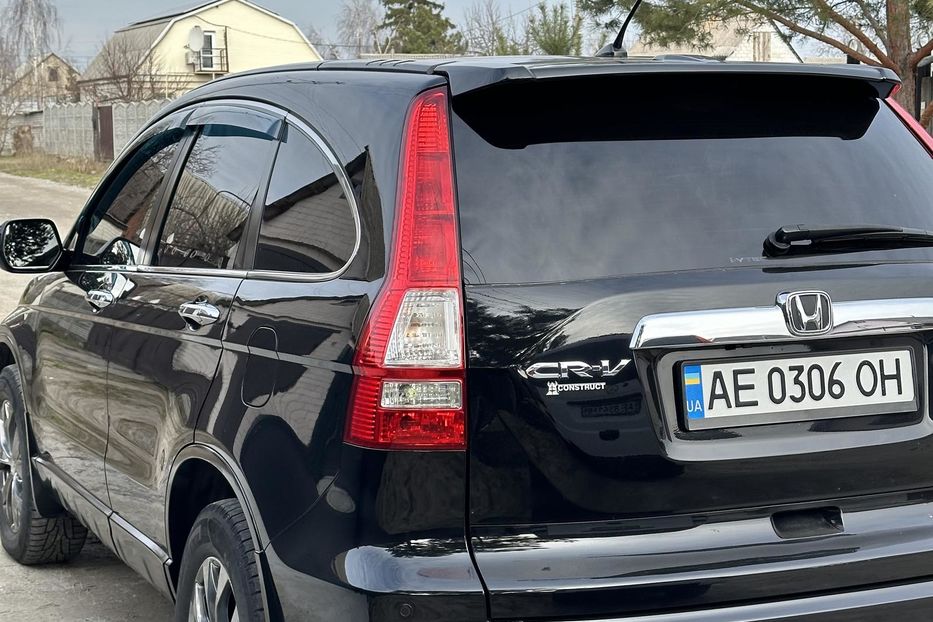 Продам Honda CR-V 2010 года в Днепре