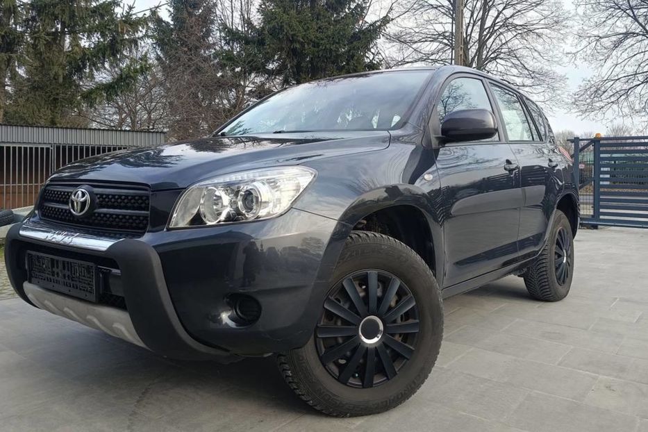 Продам Toyota Rav 4 2007 года в Киеве