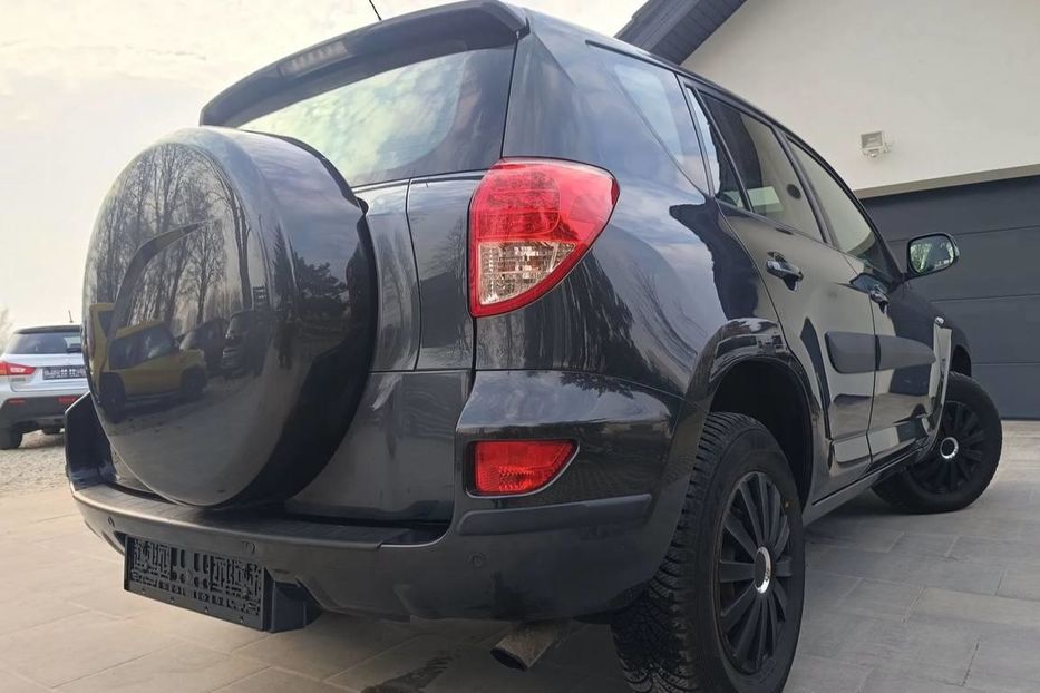Продам Toyota Rav 4 2007 года в Киеве