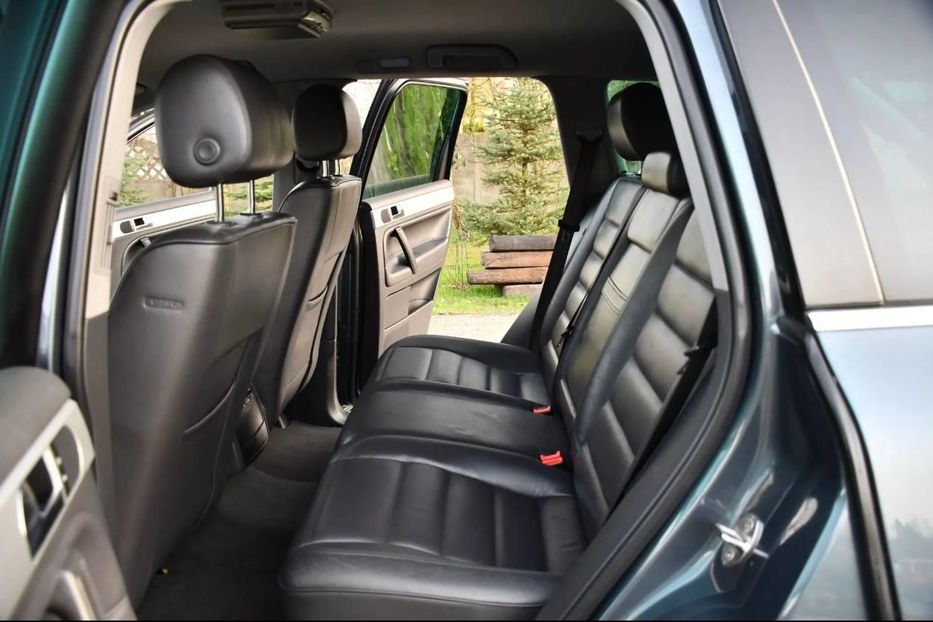 Продам Volkswagen Touareg 2005 года в Киеве