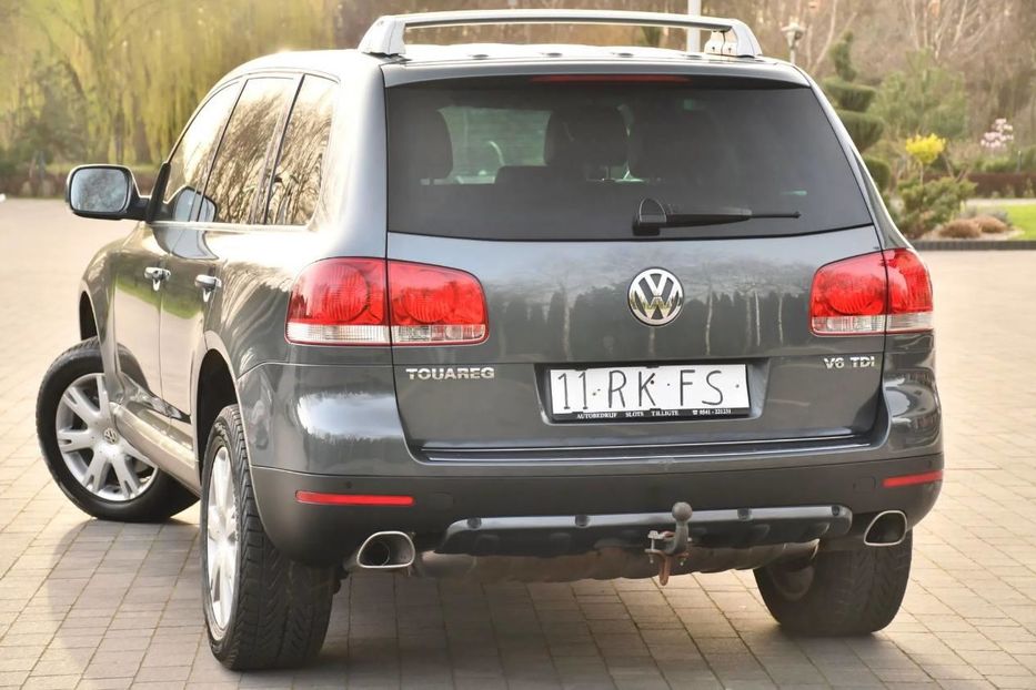 Продам Volkswagen Touareg 2005 года в Киеве