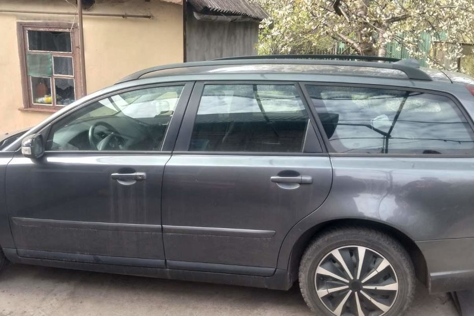 Продам Volvo V50 2008 года в г. Кривбасс, Днепропетровская область