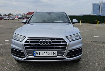 Продам Audi Q5 2019 года в Киеве